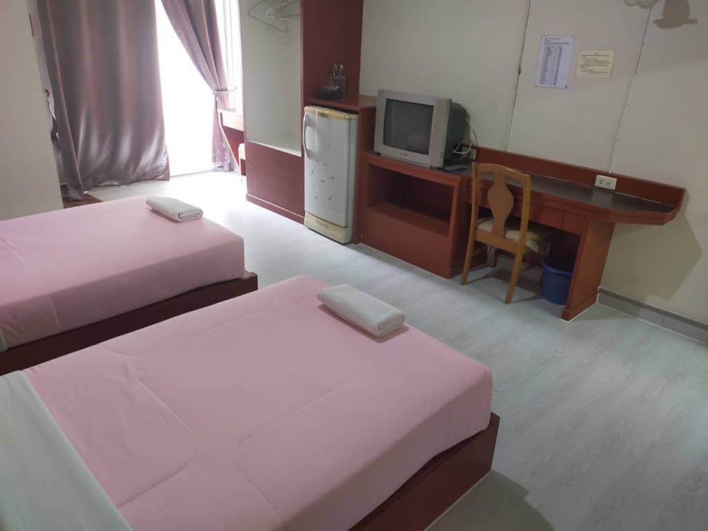 ผลงาน โรงแรม เจอาร์ดี แกรนด์เพลส