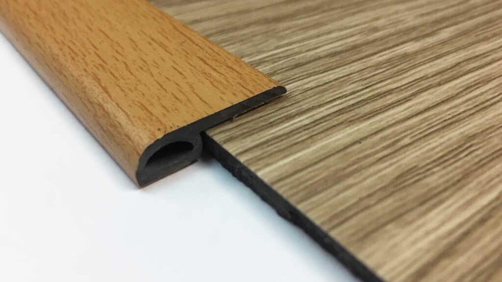 ตัวจบกระเบื้องยาง