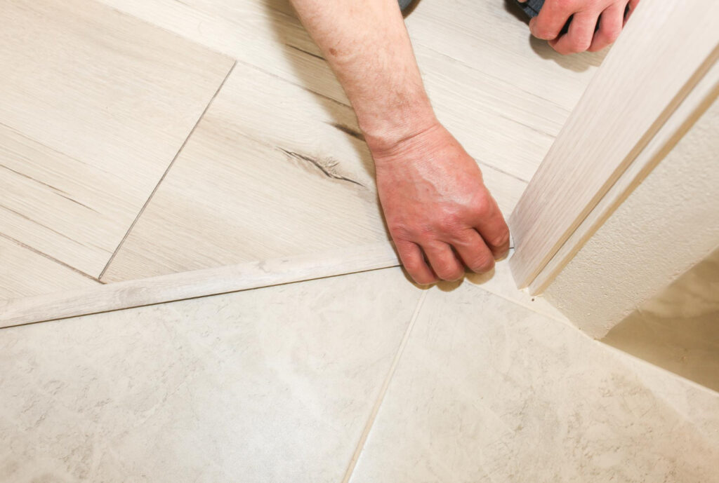 ปูกระเบื้องยาง ง่าย ๆ ด้วยตัวเอง