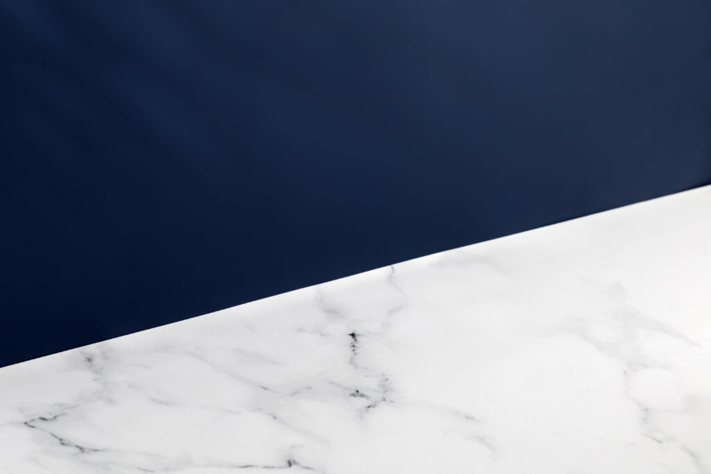 กระเบื้องยางคลิ๊กล็อค คือ