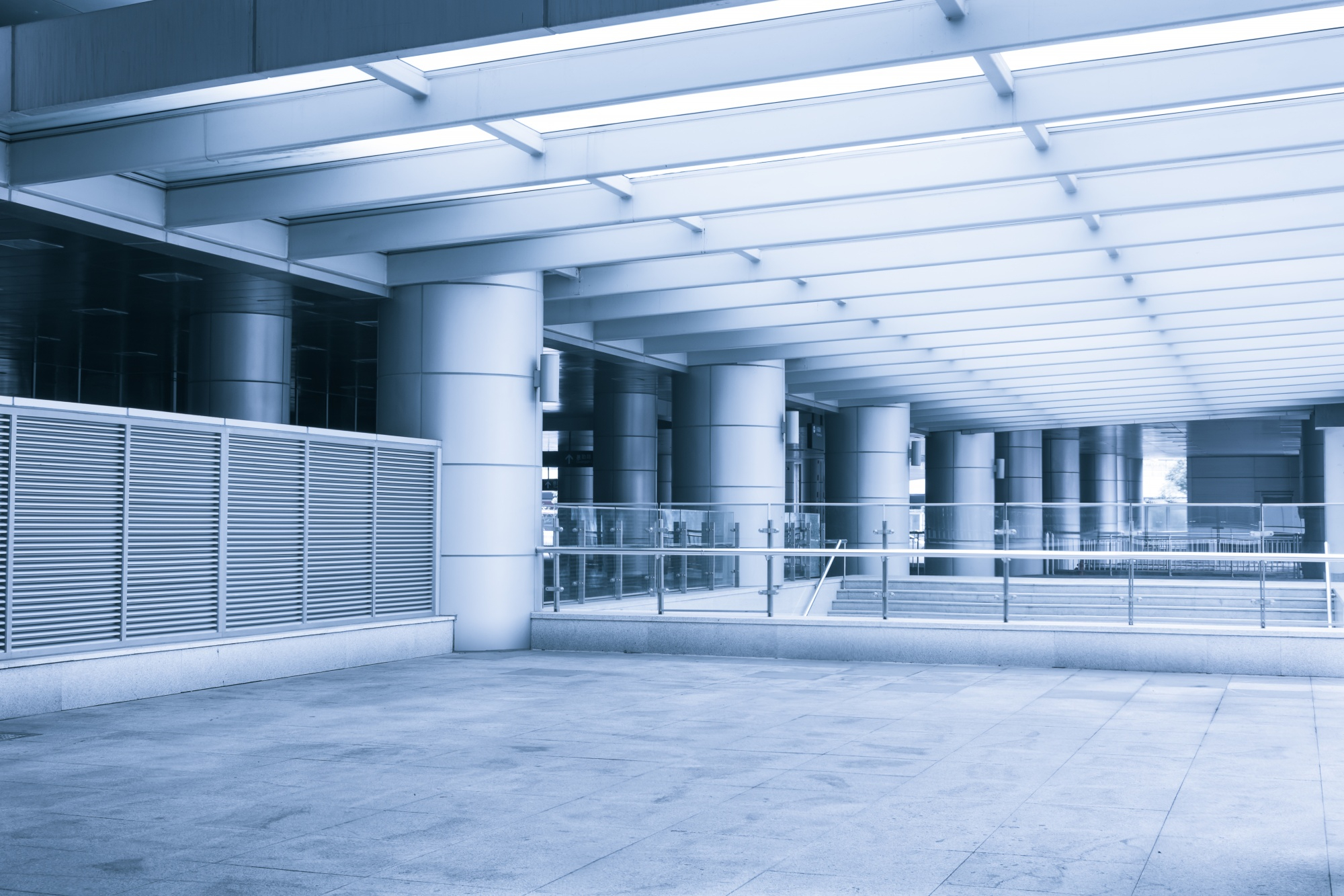 ปูกระเบื้องยางโรงงาน